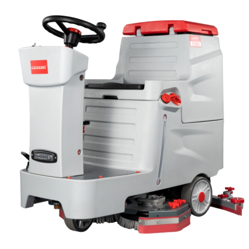 沈阳坦洁驾驶式洗地机X660